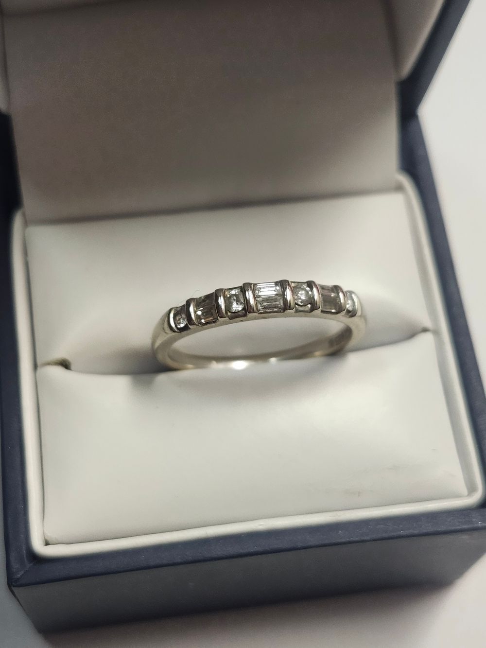 14k White Gold Baguette + Round-cut Diamond Bridal Wedding Band Ring